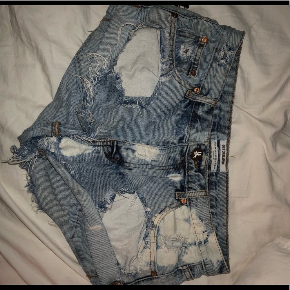 One teaspoon shorts
